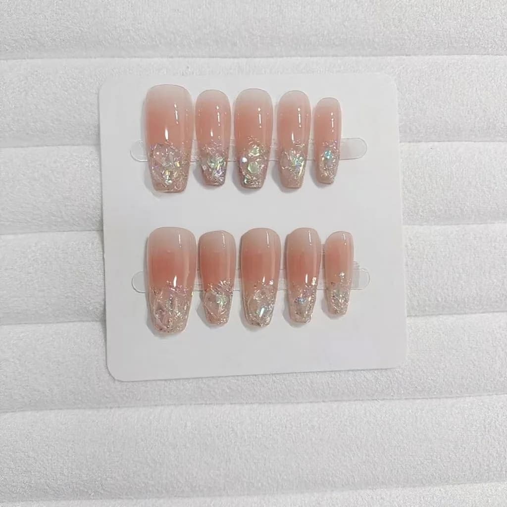 Set Kuku Palsu Pendek Sederhana Coffin Glitter Berlian Tiruan Merah Jambu Pucat