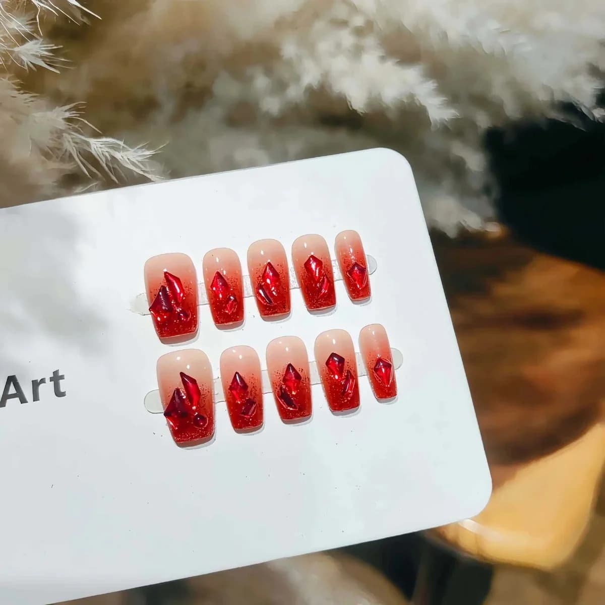 Kuku Palsu Tekan Glitter Gradien Merah Bentuk Coffin Pendek
