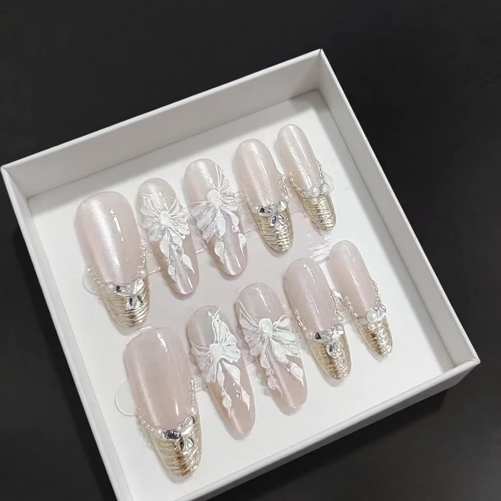 Kuku Palsu Tekan dengan Rama-rama 3D dan Bunga, Bentuk Stiletto Panjang
