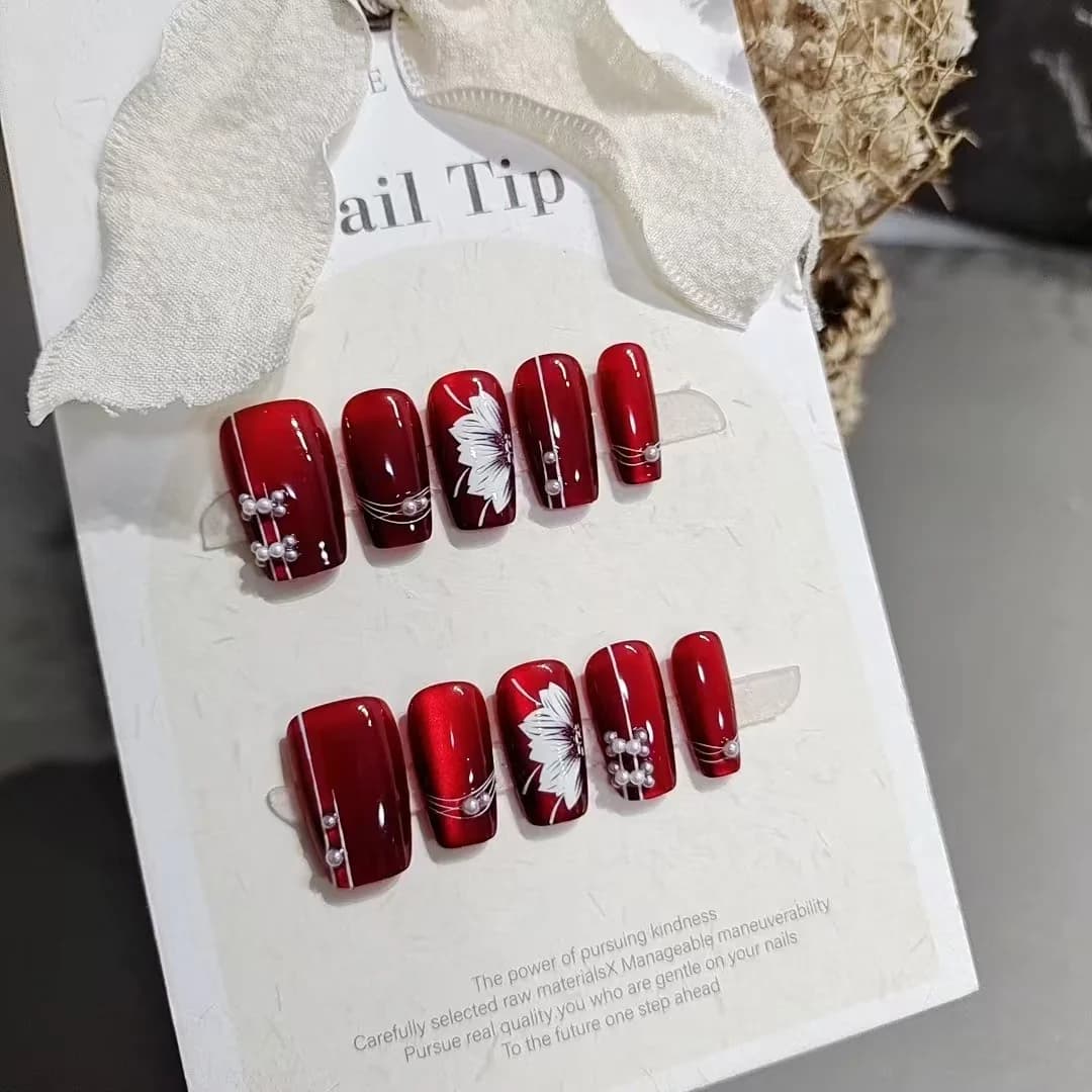Kuku Pakai Terus Bunga Merah Bentuk Keranda Sederhana Kemasan Glitter 10 Keping