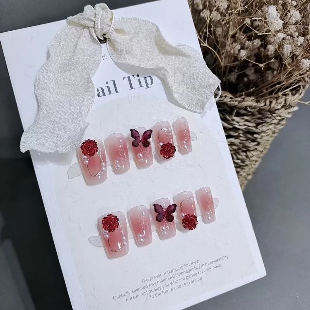 Kuku Palsu Pendek Bentuk Coffin Ombre Plum Blush Corak Bunga 10 Keping